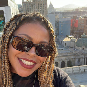 Meet your Posher, Sara